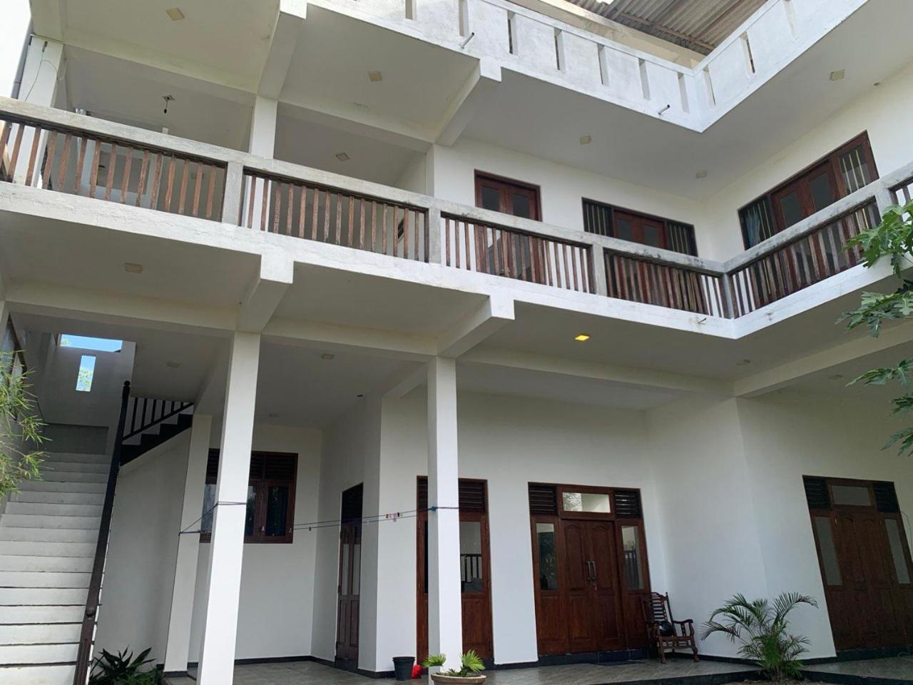 Arcadia Apartment Unawatuna Exterior photo